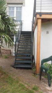 ESC-INDUS-1-169x300