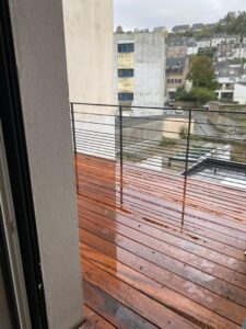GARDE-CORPS-SUR-TERRASSE-EN-BOIS-QUIMPER-225x300