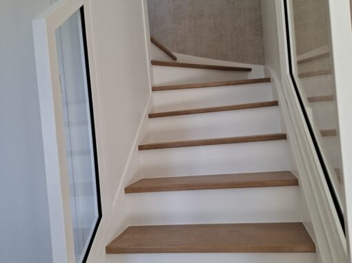 GARDE-CORPS VITRE DANS UN ESCALIER PLOGONNEC