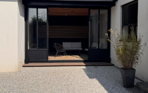 PORTES-VERRIERES-4-BATTANTS-MOBILES-PORTES-RABATTABLES-SUR-ELLES-MEMES-DES-2-COTES-SUR-COMBRIT-SAINTE-MARINE-300x188