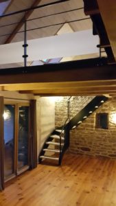 escaliers-line1-169x300