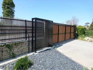 Portail-Bois-8-300x224