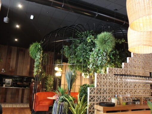 Réalisation d’une séparation décorative en forme de cage restaurant LE MARGUERITE à Quimper