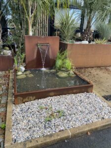 FONTAINE-EN-CORTEN-225x300