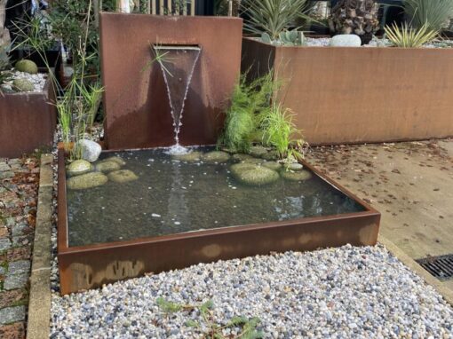 FONTAINE EN CORTEN