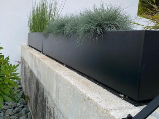 JARDINIERES RAL 9005 FINE TEXTURE QUIMPER 3