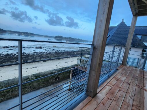 GARDE-CORPS EXTERIEURS RAL 7037 TEXTURE ILE TUDY