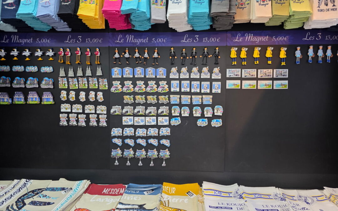 Réalisation de tableaux pour magnets pour le magasin ART DE CORNOUAILLE à Quimper
